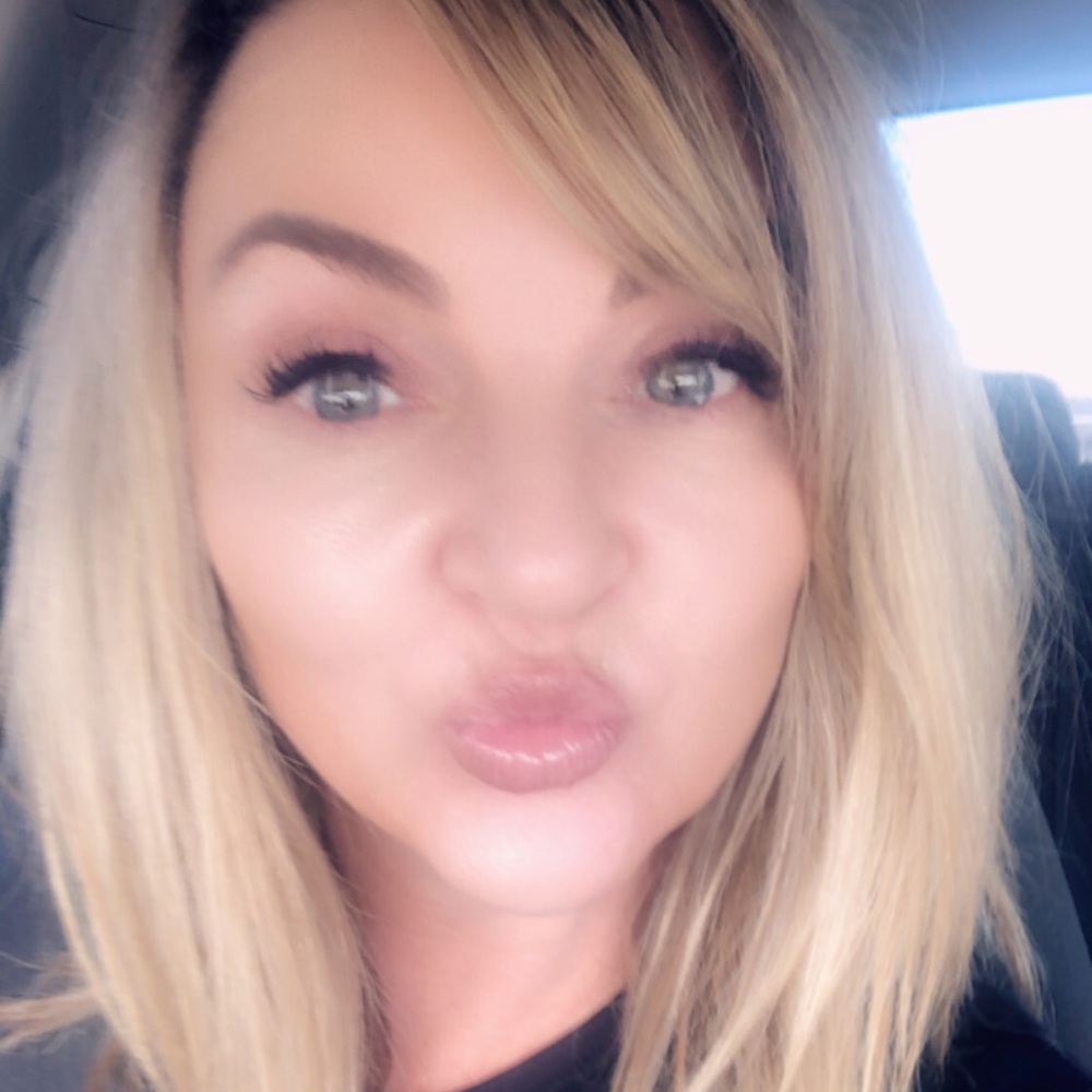 Meet your Posher, Donna